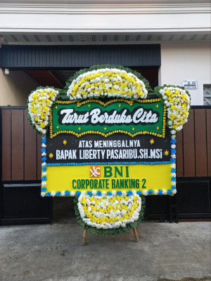 Papan Bunga Duka di Salekoe